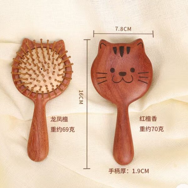 Cat-Shaped Wooden Hair Brush – Cute Sandalwood Detangling Comb